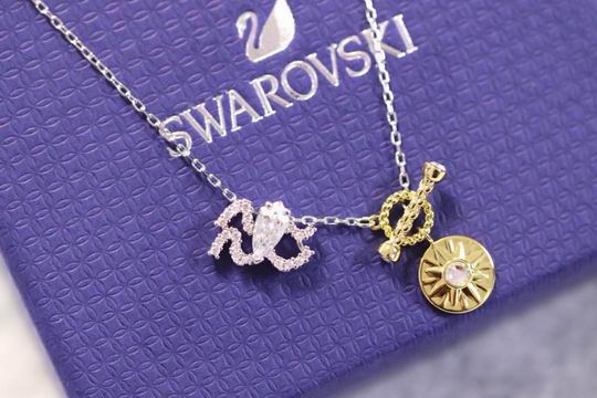Swarovski Necklace 01lyh62